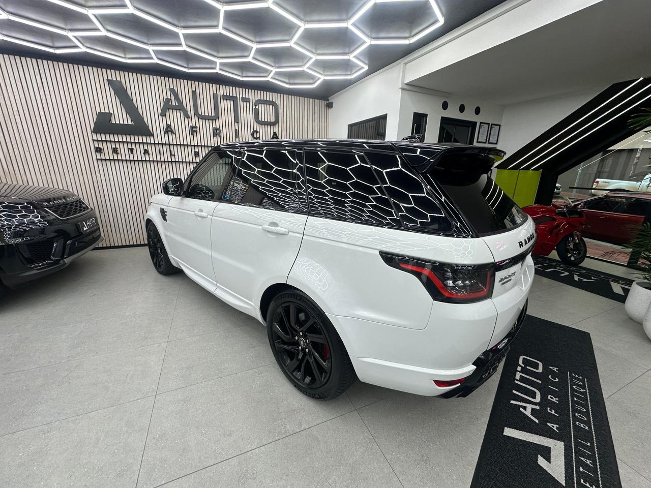 Range Rover Sport (B6 Armoured)