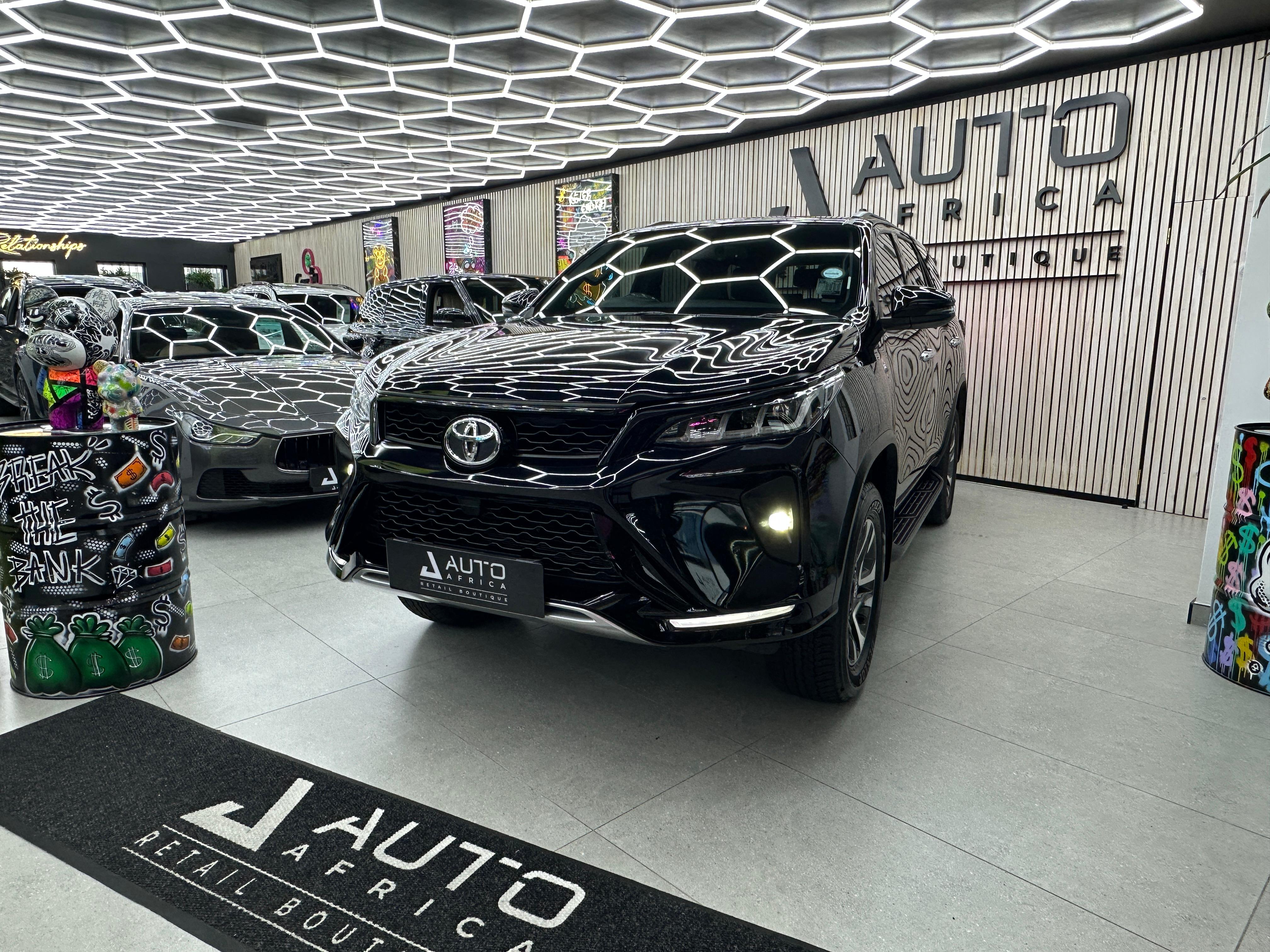 Toyota Fortuner (B6 Armoured)