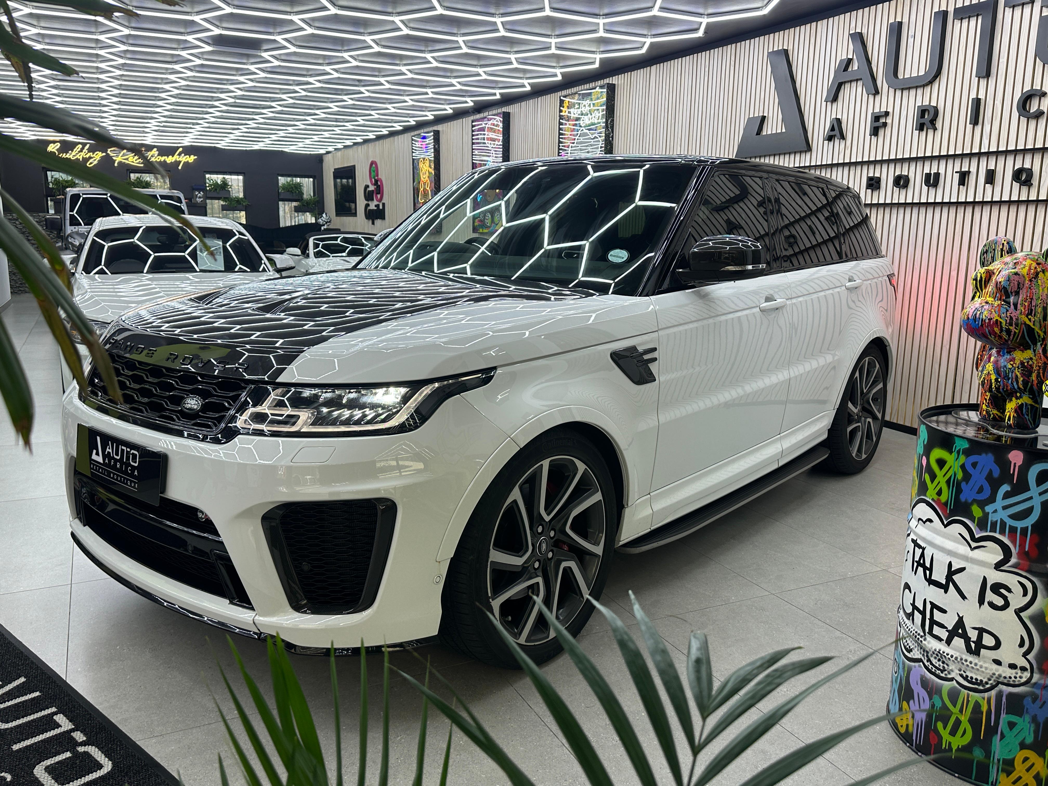 Range Rover SVR (B6 Armoured)