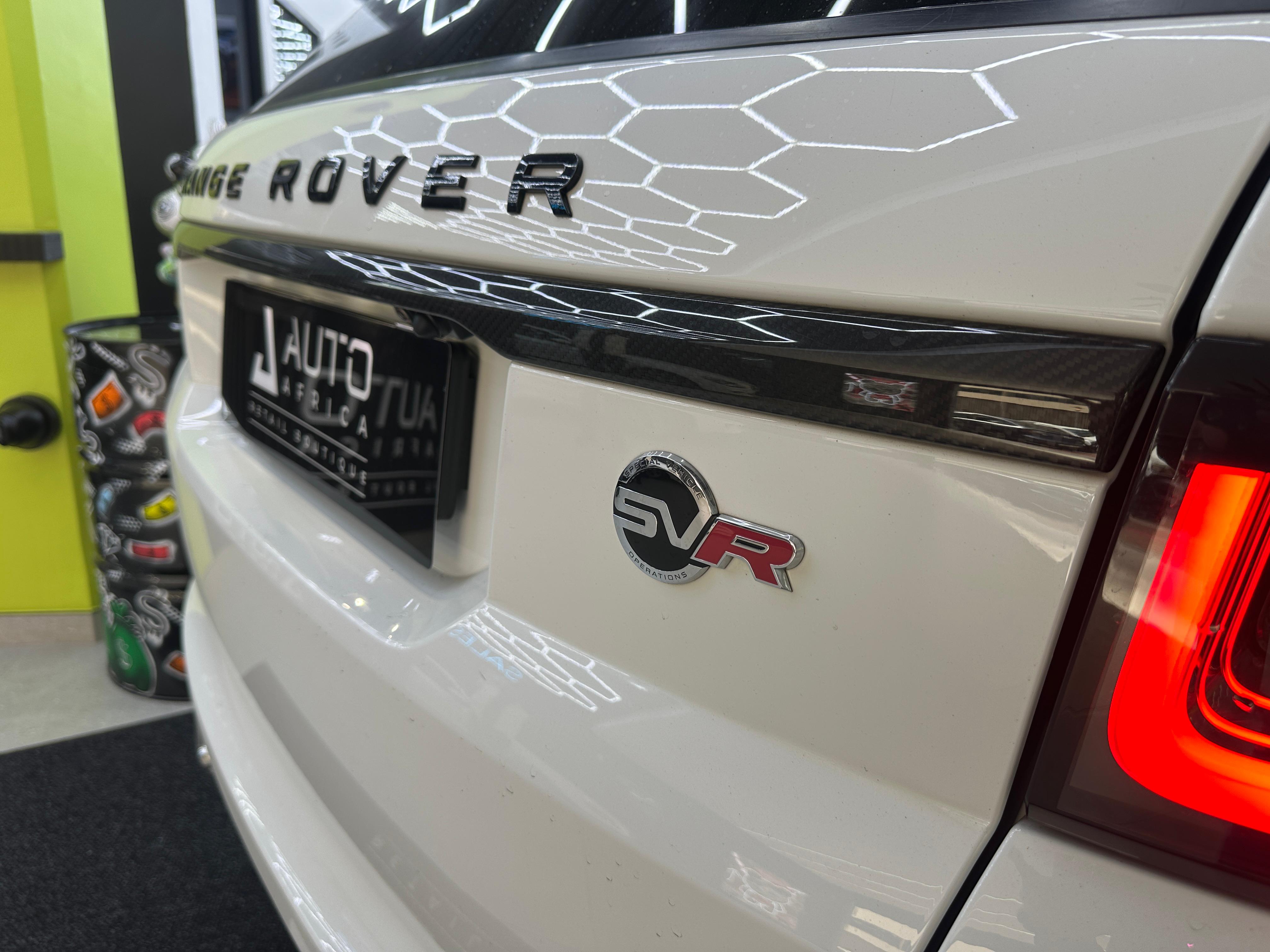 Range Rover SVR (B6 Armoured)