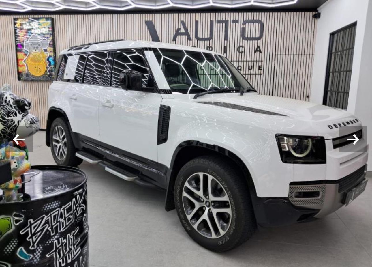 Landrover Defender (B4 Armoured)