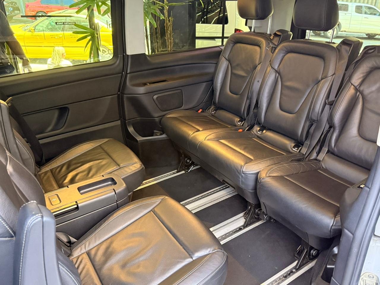 Mercedes Benz V-Class V250d